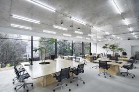 Chủ cần gấp bán tòa nhà mặt phố trung tâm quận Cầu Giấy. DT 110m2, 10 T, MT 10m DT cho thuê 2tỷ/năm