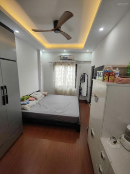 Bán gấp nhà đẹp Xuân Phương Nam Từ Liêm, lô góc, ngõ nông, full nội thất, 43m2 - 7.85 tỷ