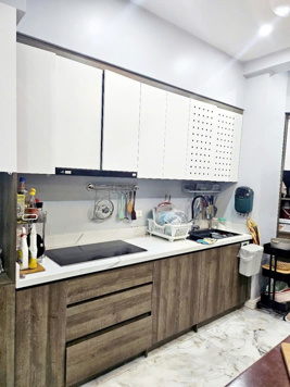 Bán căn hộ ở 7.2ha Vĩnh Phúc 100m2 chia 3 ngủ full nội thất đẹp như ảnh