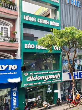 Cho thuê nhà mặt tiền Nguyễn Văn Linh, Đà Nẵng. DT 106m2x 4 tầng. Giá: 25tr/tháng. LHCC: 0877 268 387