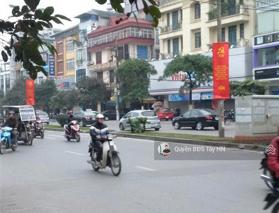 Bán tòa 6 tầng mặt phố Nguyễn Hoàng, 79m2 giá chỉ 49 tỷ, sổ vuông, vị trí đắc địa