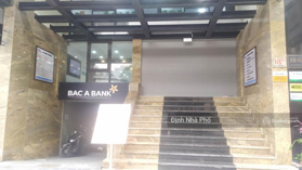 Bán tòa 9T văn phòng mặt phố Lê Đức Thọ gần ngã tư Nguyễn Hoàng - Cho thuê 185tr/th, 106m2 MT: 7m