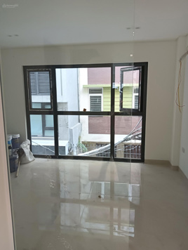 Cho thuê văn phòng trong ngõ 188 Thái Thịnh, Đống Đa