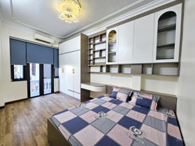 Nhỉnh 6 tỷ nhà 5 tầng sát đường Hoàng Quốc Việt, quận Cầu Giấy