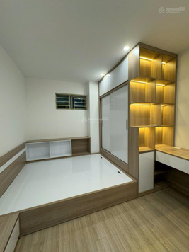 Chính chủ cần bán 3 ngủ 2 vs tòa HH Linh Đàm