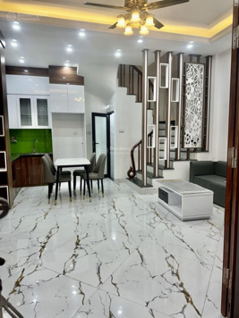 BÁN NHÀ ĐẠI TỪ, HOÀNG MAI, NHÀ MỚI SẴN NỘI THẤT, DTSD 36M2, 6.1 TỶ