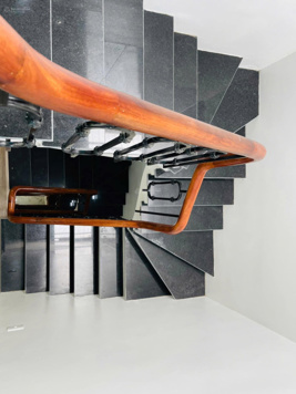 NHÀ NGÕ VĂN CHƯƠNG- GẦN HỒ - GẦN OTO - TRƯỜNG HỌC CÁC CẤP - TIỆN ÍCH BẠT NGÀN