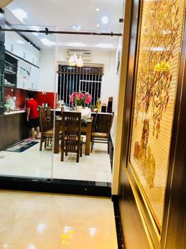 Bán Nhà Định Công Thượng – Lô góc 3 thoáng –10m ra Ô tô tránh–DT: 35m giá 6,1 Tỷ