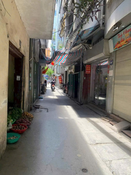 Mặt ngõ phố Ngọc Hà. Ngõ thông - Kinh doanh, Oto 5 tạ qua nhà. DT 32m, 5 tầng, 7.85 Tỷ 