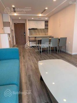 Chính chủ bán gấp căn 2PN CC Rivera Park, view nội khu bể bơi cực đẹp, đầy đủ nội thất, tầng đẹp