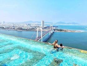 Cho thuê căn hộ Golden Bay, 2 phòng ngủ, full nội thất cao cấp 5*, view biển, LH 0905 840 468