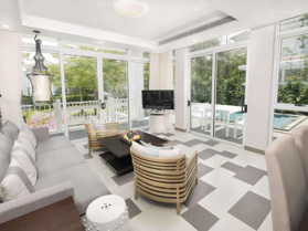 Chủ định cư nước ngoài cần bán gấp villa 500m2 view biển Mỹ Khê - full nội thất sổ hồng lâu dài