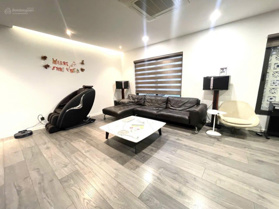 Bán tòa nhà văn phòng 8 tầng, đường Khuất Duy Tiến, Thanh Xuân, DT 107m2 chỉ nhỉnh 40 tỷ