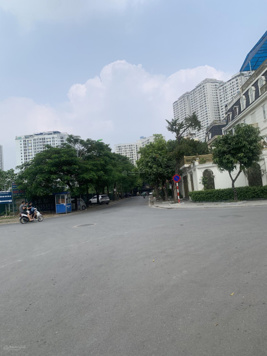 Biệt thự Tây Nam Linh Đàm - 210m2 - 3 tầng - Mặt tiền 15m - Kinh doanh - 59 tỷ