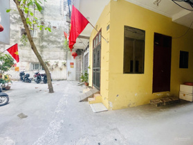 Bán nhà phân lô Thái Thịnh, ĐĐ, 25m2, 5T, chỉ hơn 4 tỷ. Lô góc ngõ tận 4 mét