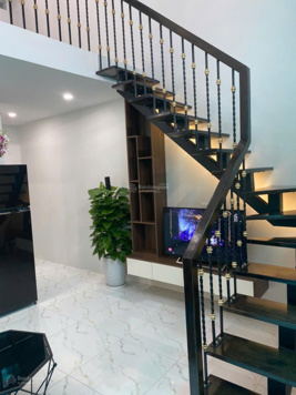 BÁN NHÀ PHỐ LĨNH NAM 40m2 - HOÀNG MAI