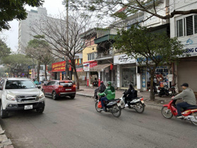 Bán nhà mặt phố Thanh Xuân - gần Ngã Tư Sở - 70m 4tầng - vỉa hè kinh doanh sầm uất, giá 22.x tỷ