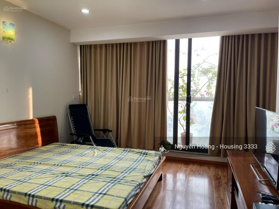 Chính chủ cần bán căn hộ 4 pn 2VS. Tầng trung ban công Đông Nam thoáng mát, đầy đủ đồ, 65tr/m2