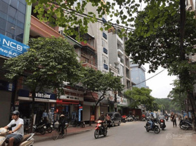 Siêu đẹp, mặt phố Hoàng Văn Thái, Thanh Xuân, không QH, KD đỉnh, 74m2, chỉ 23,9 tỷ