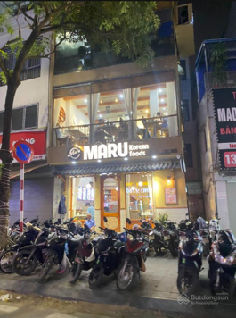 Siêu vip! Cho thuê nhà mặt phố Đào Tấn - Q. Ba Đình, DT 50m2 x 5 tầng, MT: 5m, giá: 42tr/th