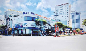 Siêu phẩm cho thuê văn phòng có vị trí vip nhất tại 87 đường Nguyễn Văn Linh - 3 mặt tiền siêu to