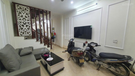 Cho thuê nhà nguyên căn, 6 ngủ, 3 vệ sinh, 1 khách, 1 bếp, 4 tầng, 1 tum, đủ nội thất, 17 triệu