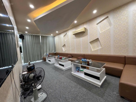 Cho thuê nhà nguyên căn tại 571 Kim Mã Vị trí đẹp, thuận tiện kinh doanh Diện tích: 50m