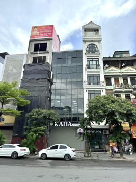 Bán nhà mặt phố Tây Sơn - Đống Đa 71m2 - 4 tầng - MT 5m - Mặt đường kinh doanh - Giá 28 tỷ
