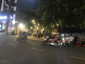 MT Vườn Lài gần ngay Luỹ Bán Bích 8x25m, cấp 4 (có hỗ trợ sửa chữa và xây dựng lên tầng)