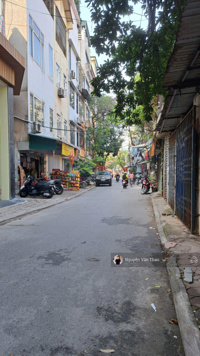 Nhà cấp 4 mặt phố Bờ Sông Sét - 2 mặt tiền ô tô trước sau - 160m2 - MT 7.5m - giá 48 tỷ