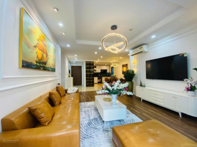 Chính chủ bán căn hộ Rubik 360 Xuân Thủy 95m2 3 ngủ căn góc, mới 100% chưa vào ở, xem nhà 24/7