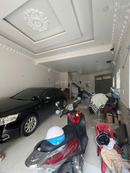 Chính chủ - nhà góc 3 MT hẻm x tải Tân Hương 5x14m - 4 tấm - 4PN - 5WC - Full nội thất