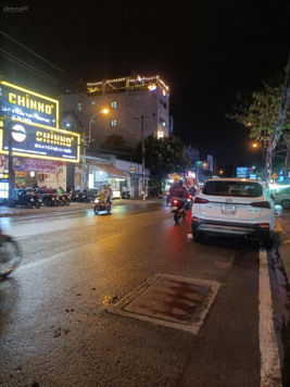 Hàng hiếm cạnh đường Hoàng Diệu 2, bán nhà riêng 7,4 tỷ VND, 52 m2