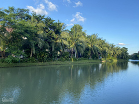 SĐCC bán gấp BT Bằng Lăng 10, view sông đẹp nhất, Vinhomes Riverside, đã ở kín: 0932 533 333