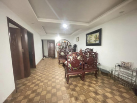 Bán tòa nhà siêu dòng tiền 210m2 - 7 tầng phố Ngô Gia Tự - ô tô tránh vỉa hè dòng tiền siêu khủng