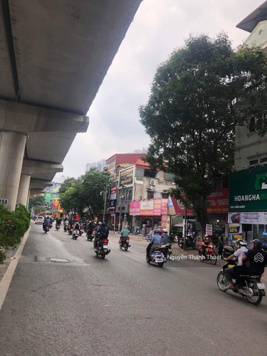 Bán nhà MP Cầu Giấy 270m2 x 3T x MT 6.2 m x giá nhỉnh 80 tỷ. Xây toà cho thuê, dòng tiền