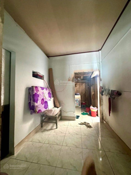 Nhà 100m2 gần ngã tư Bảy Hiền, 4,4x23,4m, ba phòng ngủ, giá 4,7 tỷ