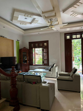 Bán nhà vườn tổ 5 Tân Thịnh - trung tâm TP Hòa Bình DT 360m2 - 9 tỷ gần tổ hợp thương mại, hội nghị