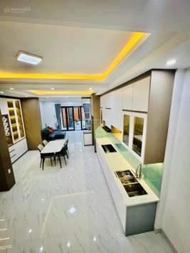 Cần bán nhà lầu mới xây đẹp gần Lotte trung tâm TP Phan Thiết giá rẻ