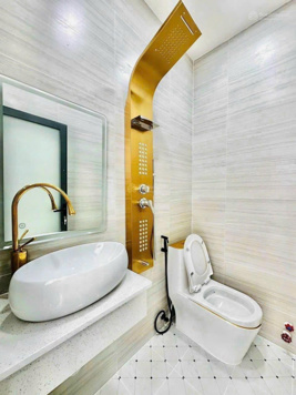 Siêu đẹp, đẳng cấp, ở hưởng thụ, Phố Nguyễn Khang, ngõ siêu rộng, vị trí đẹp tại Cầu Giấy 37m2 x 5T