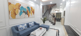 Bán nhà phố Ngọc Lâm, 46m2, ô tô tránh, đỗ. LH: 0913 013 310