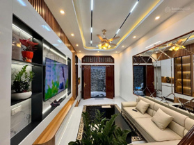 Bán nhà Quan Hoa, Cầu Giấy. Nhà đẹp 4 tầng 36m2 thoáng sáng 8.3 tỷ