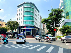 Nhà khu biệt thự Hồng Long, 101m2, ngang 5m, dài 20.2m, 4 tầng, giá rẻ nhất khu vực chỉ hơn 20 tỷ