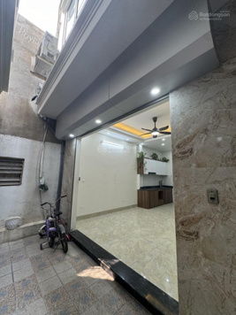 Bán nhà 34 m2 phường Việt Hưng, Hoa Lâm gần ô tô