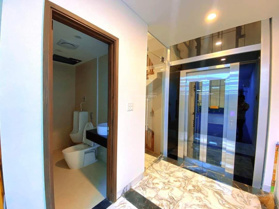 Cực hiếm, chính chủ bán gấp nhà phố Dương Khuê, 55m2, 7 tầng thang máy, phân lô, vỉa hè, 2 ô tô tải