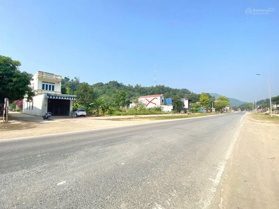 Bán đất mặt Quốc lộ 6 tại thị trấn Lương Sơn Hoà Bình, giá 2,7 tỷ