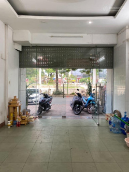 Bán nhà mặt phố Nguyễn Khang 45m2x5 T. Trung tâm Cầu Giấy kinh doanh sầm uất 16 tỷ