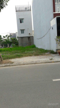 Hàng ngộp cần bán nhanh 120m2 đất thổ cư MT Đ. 30/4 đối diện trường nội trú Tây Nguyên