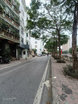 Bán nhà mặt phố tại đường Bờ Sông Sét