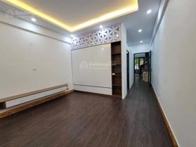 Tập thể tầng 2 - DT 50m2 - 2PN - phố Doãn Kế Thiện - Mai Dịch - Cầu Giấy - tiện ích bạt ngàn